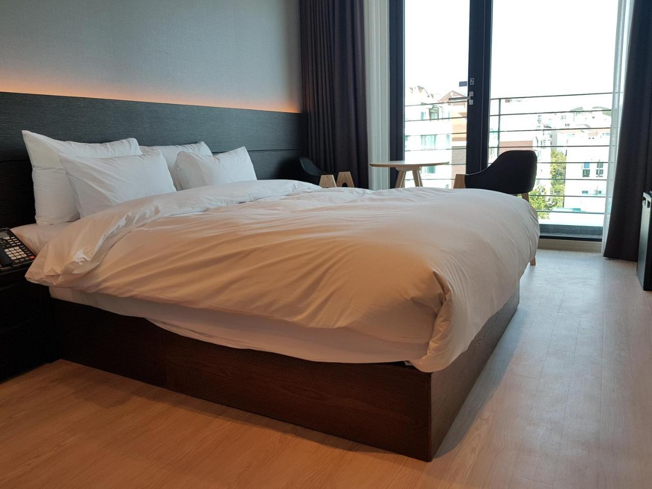 Suntree Hotel Pusan Zewnętrze zdjęcie